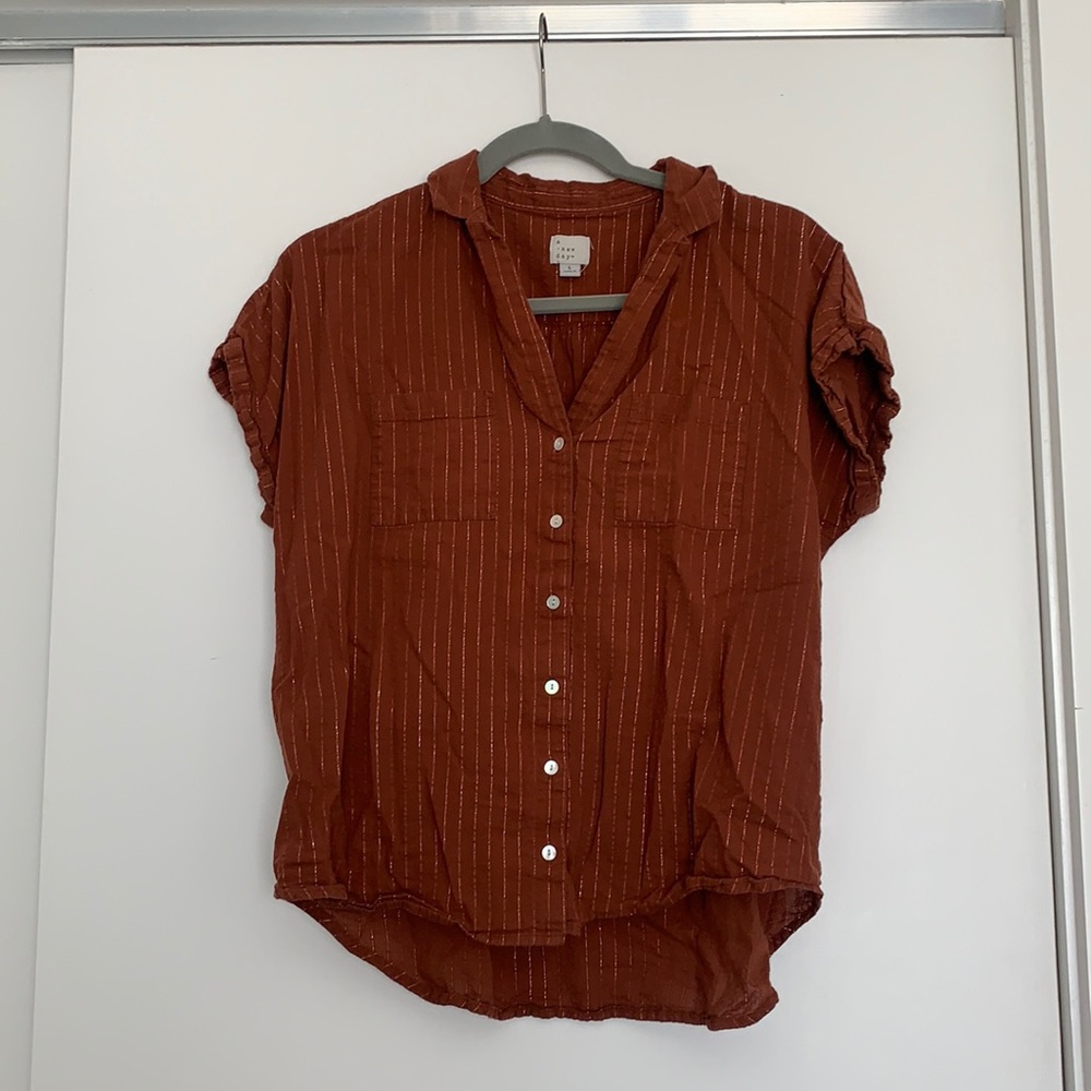 A new day size L button down orange striped shirt